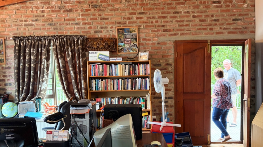 4 Bedroom Property for Sale in Viljoenskroon Rural Free State